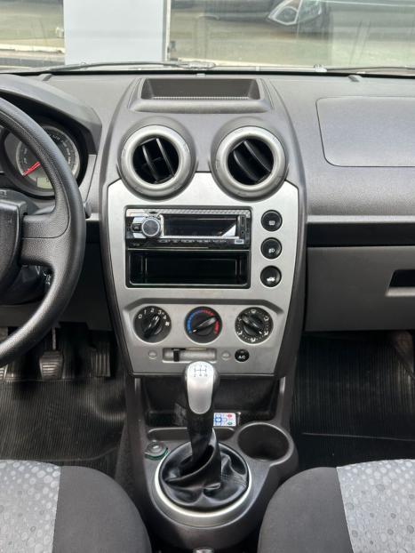 FORD Fiesta Hatch 1.6 CLASS, Foto 10