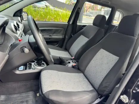 FORD Fiesta Hatch 1.6 CLASS, Foto 12