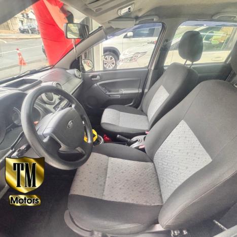FORD Fiesta Hatch 1.6 4P CLASS FLEX, Foto 8