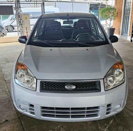 FORD Fiesta Hatch 1.0 4P FLEX, Foto 2