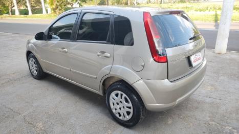 FORD Fiesta Hatch 1.6, Foto 3