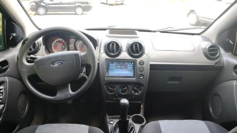 FORD Fiesta Hatch 1.6, Foto 8