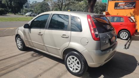FORD Fiesta Hatch 1.6, Foto 4