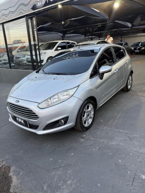 FORD Fiesta Hatch 1.6 4P SE FLEX, Foto 3 FORD Fiesta Hatch 1.6 4P SE FLEX, Foto 3