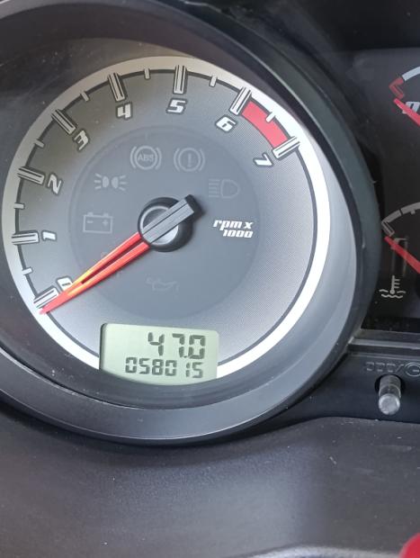 FORD Fiesta Hatch 1.6 4P FLEX, Foto 8