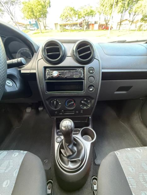 FORD Fiesta Hatch 1.6 4P FLEX, Foto 10
