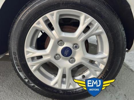 FORD Fiesta Hatch 1.6 16V 4P FLEX SE POWERSHIFT AUTOMTICO, Foto 13