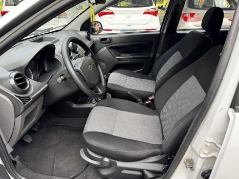 FORD Fiesta Hatch 1.0 4P, Foto 7