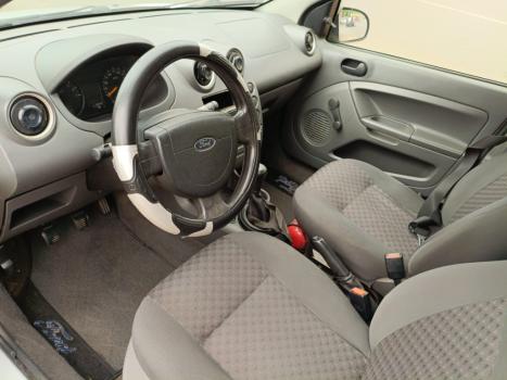 FORD Fiesta Hatch 1.0 4P, Foto 5