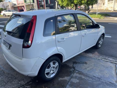 FORD Fiesta Hatch 1.0 4P SE PLUS FLEX, Foto 3