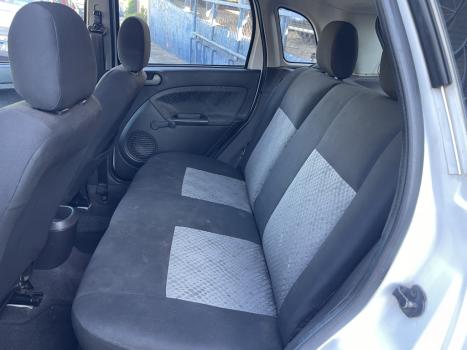 FORD Fiesta Hatch 1.0 4P SE PLUS FLEX, Foto 6