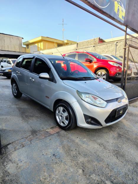 FORD Fiesta Hatch 1.6 CLASS, Foto 3