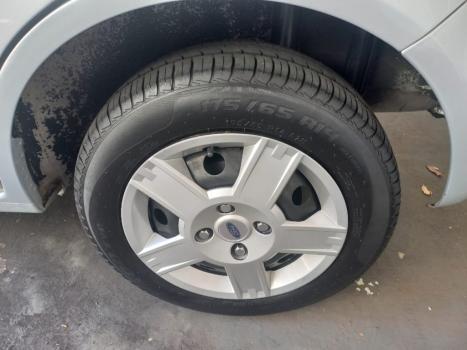 FORD Fiesta Hatch 1.0 4P FLEX, Foto 21