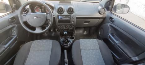 FORD Fiesta Hatch 1.0 4P FLEX, Foto 7