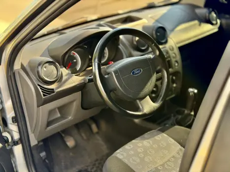 FORD Fiesta Hatch 1.0 4P FLEX, Foto 7