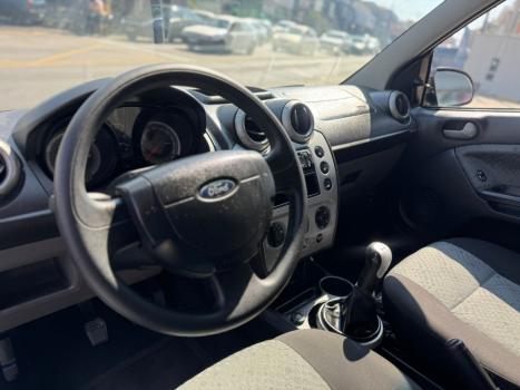 FORD Fiesta Hatch 1.6 4P ROCAM FLEX, Foto 7