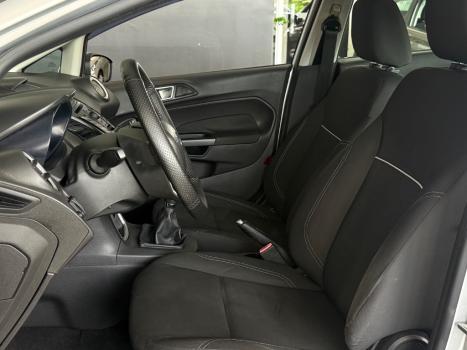 FORD Fiesta Hatch 1.6 4P FLEX, Foto 8