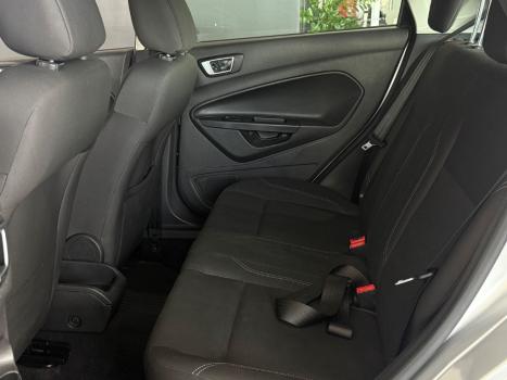 FORD Fiesta Hatch 1.6 4P FLEX, Foto 9