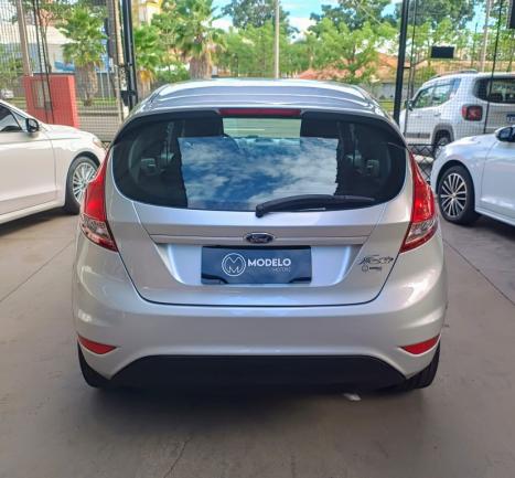 FORD Fiesta Hatch 1.5 16V 4P S FLEX, Foto 4