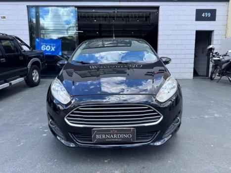 FORD Fiesta Hatch 1.6 16V 4P FLEX TITANIUM POWERSHIFT AUTOM�TICO, Foto 2