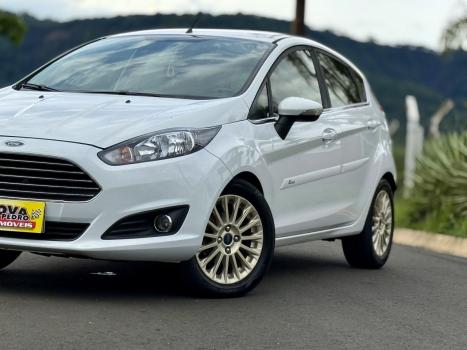 FORD Fiesta Hatch 1.6 4P TITANIUM FLEX AUTOM�TICO, Foto 2