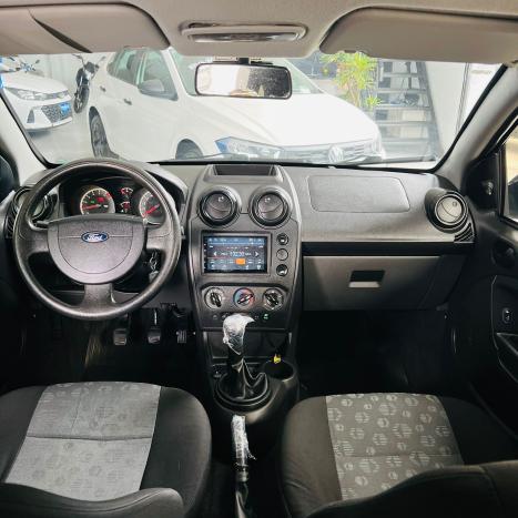 FORD Fiesta Hatch 1.0, Foto 7