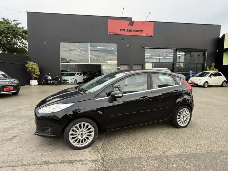 FORD Fiesta Hatch 1.6 16V 4P FLEX TITANIUM PLUS POWERSHIFT AUTOM�TICO, Foto 3