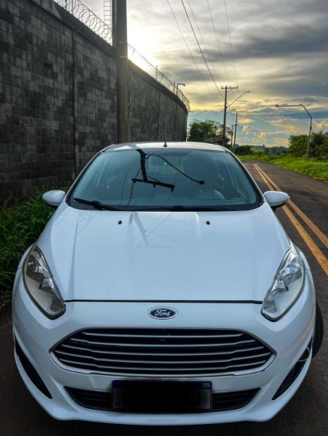 FORD Fiesta Hatch 1.6 16V 4P FLEX SE POWERSHIFT AUTOM�TICO, Foto 3