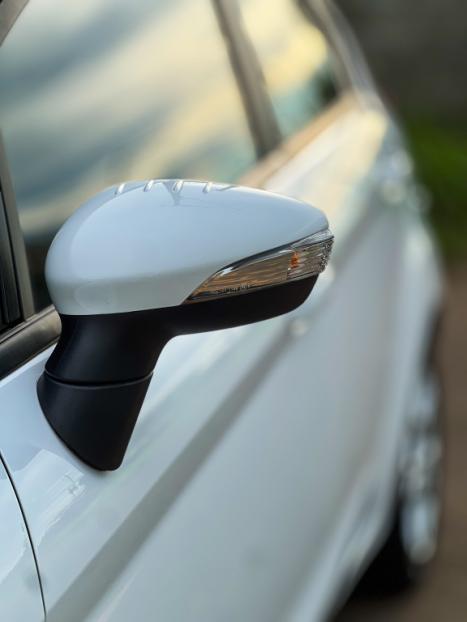 FORD Fiesta Hatch 1.6 16V 4P FLEX SE POWERSHIFT AUTOM�TICO, Foto 4