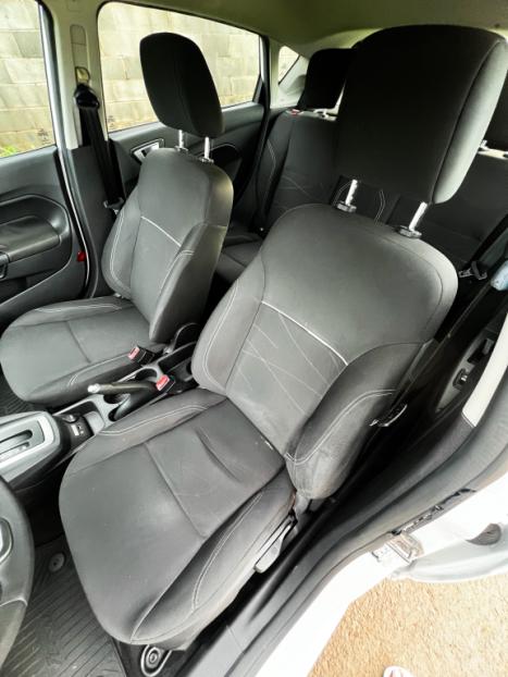 FORD Fiesta Hatch 1.6 16V 4P FLEX SE POWERSHIFT AUTOM�TICO, Foto 10