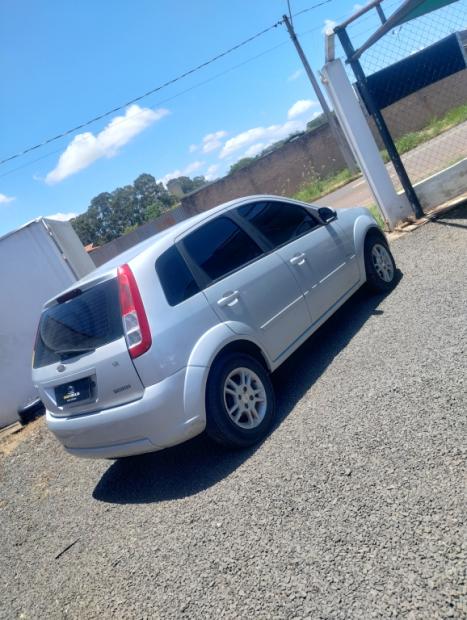 FORD Fiesta Hatch 1.6 4P CLASS FLEX, Foto 3