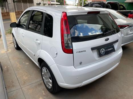 FORD Fiesta Hatch 1.0 4P SE FLEX, Foto 4