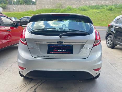 FORD Fiesta Hatch 1.6 4P FLEX TITANIUM POWERSHIFT AUTOM�TICO, Foto 5