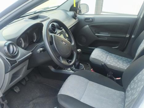 FORD Fiesta Hatch 1.0 4P FLEX, Foto 6