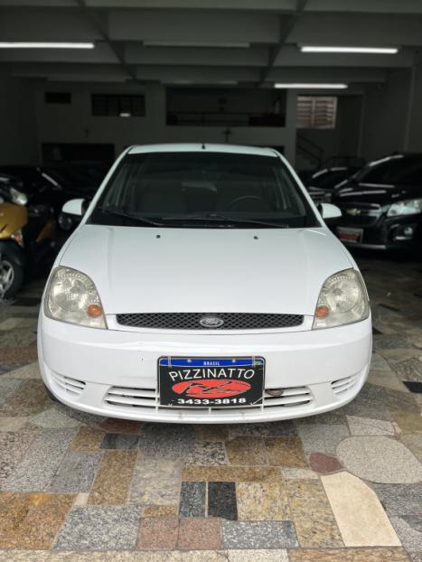 FORD Fiesta Hatch 1.6 4P, Foto 4