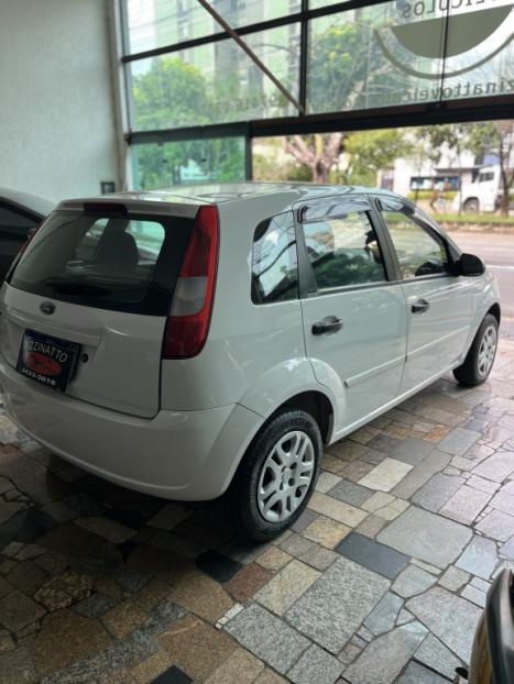 FORD Fiesta Hatch 1.6 4P, Foto 5