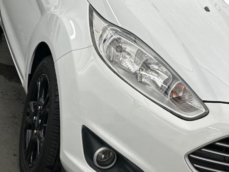 FORD Fiesta Hatch 1.5 16V 4P SE FLEX, Foto 4