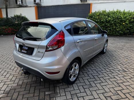 FORD Fiesta Hatch 1.6 4P FLEX SE POWERSHIFT AUTOM�TICO, Foto 5