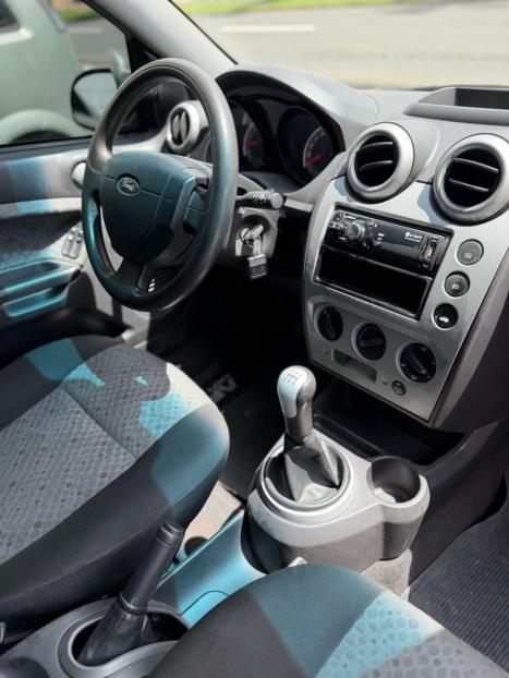 FORD Fiesta Hatch 1.0 4P SE FLEX, Foto 5