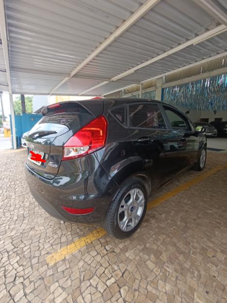 FORD Fiesta Hatch 1.5 16V 4P SE FLEX, Foto 9