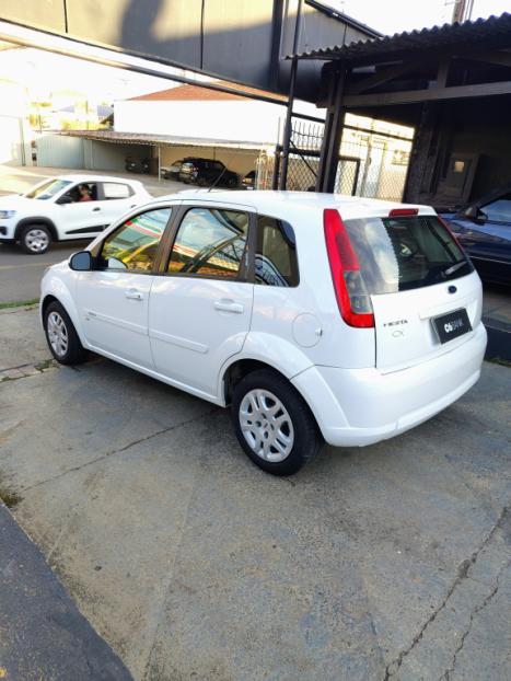 FORD Fiesta Hatch 1.0 4P SE FLEX, Foto 4