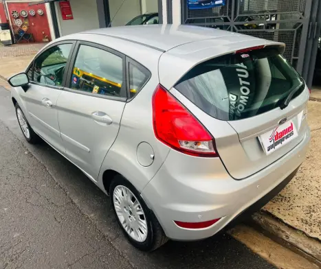 FORD Fiesta Hatch 1.5 16V 4P S FLEX, Foto 4