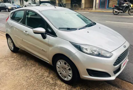 FORD Fiesta Hatch 1.5 16V 4P S FLEX, Foto 5
