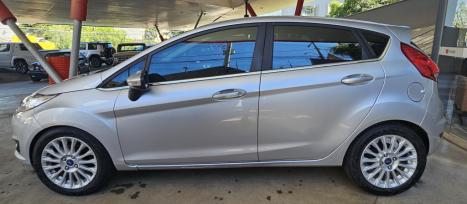 FORD Fiesta Hatch 1.6 16V 4P FLEX TITANIUM PLUS POWERSHIFT AUTOM�TICO, Foto 4