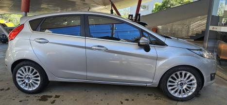 FORD Fiesta Hatch 1.6 16V 4P FLEX TITANIUM PLUS POWERSHIFT AUTOM�TICO, Foto 8