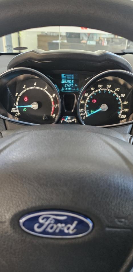 FORD Fiesta Hatch 1.6 16V 4P FLEX TITANIUM PLUS POWERSHIFT AUTOM�TICO, Foto 13