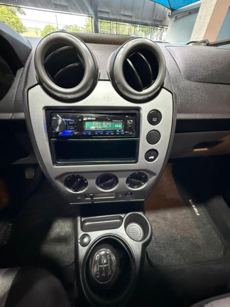 FORD Fiesta Hatch 1.0 4P FLEX, Foto 9