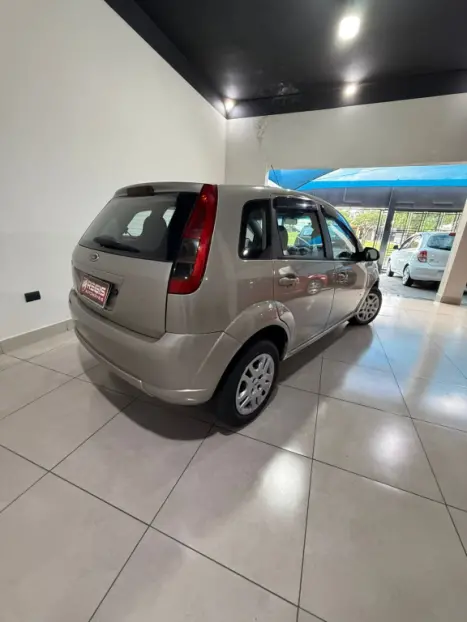 FORD Fiesta Hatch 1.0 4P FLEX, Foto 4