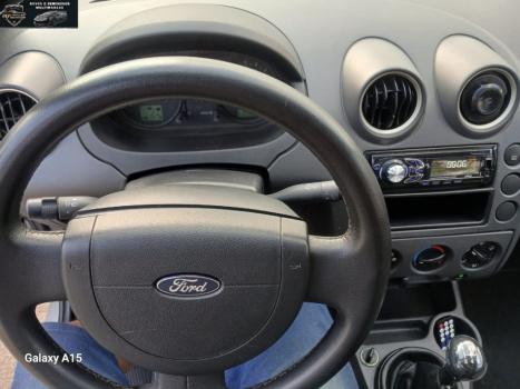 FORD Fiesta Hatch 1.6 4P, Foto 9