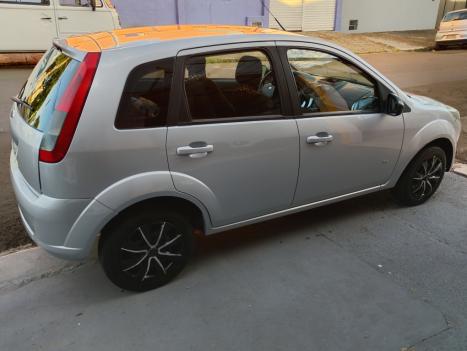 FORD Fiesta Hatch 1.0 4P FLEX, Foto 2